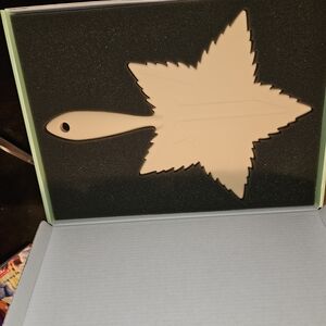 Jeffree Star Natural Leaf Hand Mirror